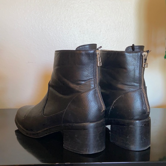 Zip up H&M boots - Picture 2 of 4